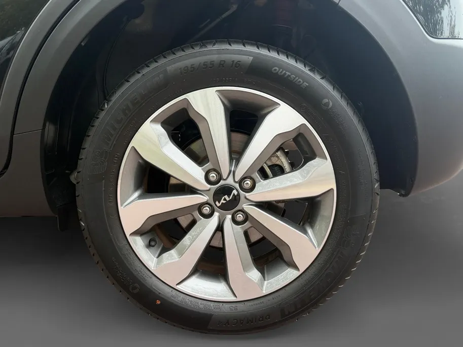 Kia Stonic 1.0 T-GDi MHEV DynamicPlusLine Dealer onderhouden | Automaat | Stuur + stoelverwarming | Climate control | Privacy glass |
