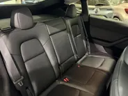Tesla Model Y 351PK Long Range AWD 75 kWh Automaat | 1e eigenaar | Panoramadak | Basic Autopilot | 360 Camera | Stoelverwarming | Leder | Elektrische Achterklep | Elektrische Stoelen | Full LED |