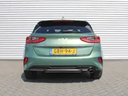 Kia Ceed 1.0 T-GDi DynamicPlusLine | Stuur-/stoelverwarming | Camera | Draadloos laden | LED | Dodehoek detectie | 16' LM |