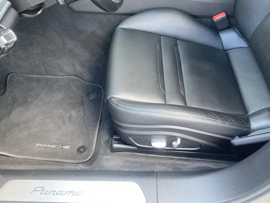 Porsche Panamera Sport Turismo 4 - 3.0 331 pk Sport Chrono - Panoramadak - Stoelverwarming  - Luchtvering - 21 inch lichtmetalen velgen