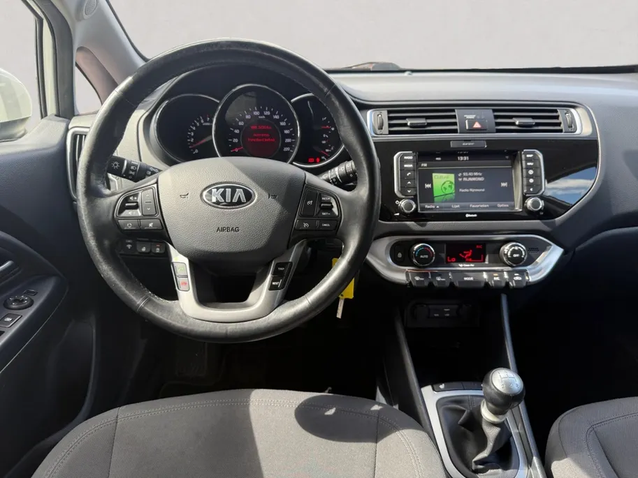 Kia Rio 1.2 CVVT ExecutiveLine | Camera |
