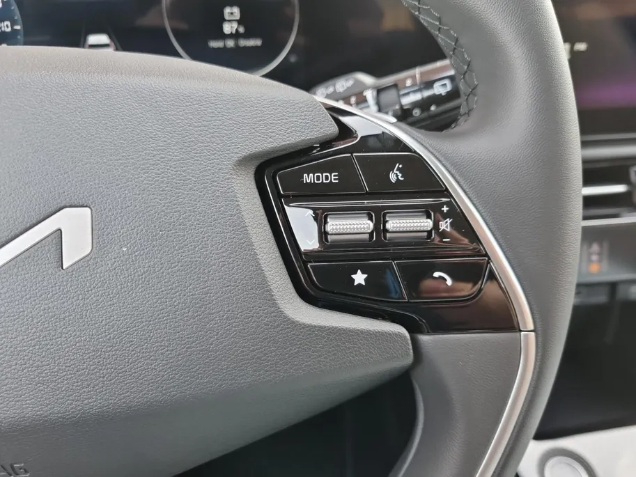 Kia Niro 1.6 GDi Hybrid DynamicLine TOT 5000,- VOORRAADVOORDEEL - informeer naar de beschikbare modellen