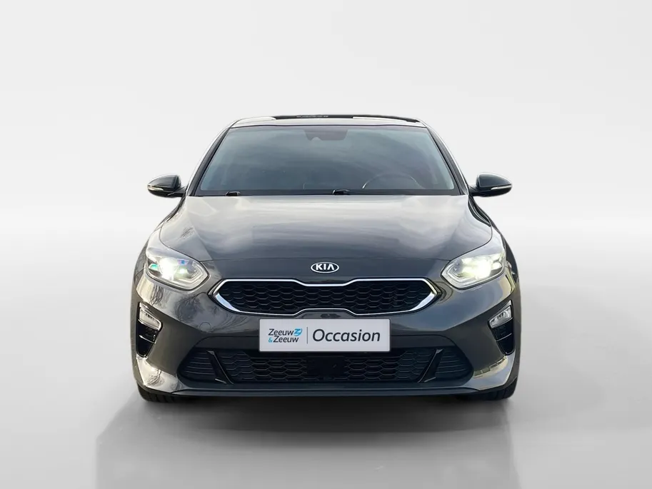 Kia Ceed 1.4 T-GDi ExecutiveLine | Trekhaak | Navi | Clima | Camera | JBL | Cruise Control