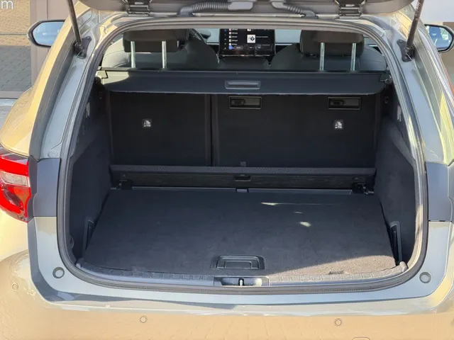 Toyota Corolla Touring Sports Hybrid 140 Active | Stoelverwarming | Parkeersensoren V+A
