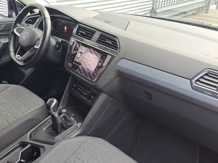 Volkswagen Tiguan 1.5 TSI Life Business | Cruise control adaptief | Navi | Camera | Apple carplay | Andriod Auto