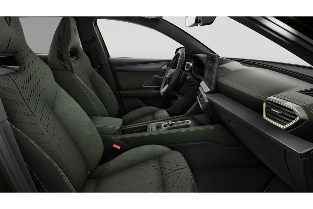 CUPRA Leon Sportstourer VZ Tribe Edition | Achteruitrijcamera | Digitaal instrumentenpaneel (Virtual Cockpit) | Draadloze Apple CarPlay™, Android Auto™