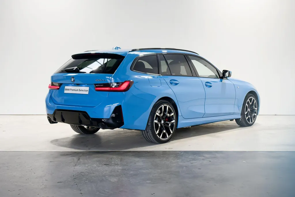 BMW 3 Serie Touring 330e Innovation Pack M Sportpakket Pro