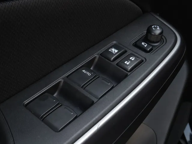 Suzuki Swift 1.2 Style Smart Hybrid AdaptiveCruise | Carplay | Keyless VERKOCHT