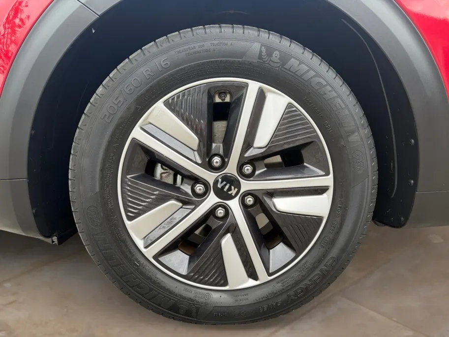 Kia Niro 1.6 GDi HEV Dynamic PlusLine | PDC v+a | Apple/Android | Camera
