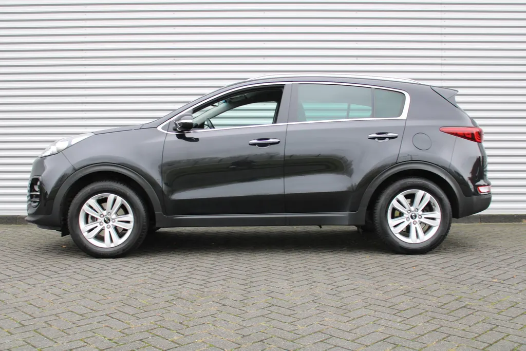 Kia Sportage 1.6 GDI First Edition | 17' LM | Navi | Airco | Cruise | Camera | PDC | Trekhaak |