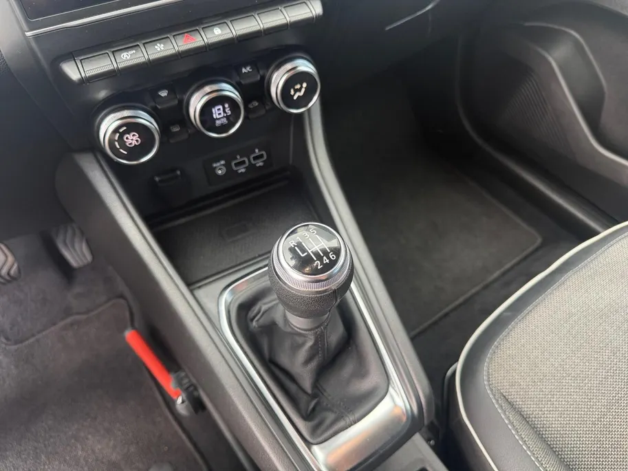 Renault Captur 1.0 TCe 90 Intens | Apple Carplay/Android Auto | Achteruitrijcamera | Climate Control | Cruise Control |