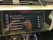 Audi e-tron 55 Quattro 408pk S Edition 95 kWh · SOH 95,8% · Panoramadak · Luchtvering · 360 Camera · Elek. Voorstoelen · Elek. Achterklep · Stoel-& Stuurverwarming · 21'' Inch ·