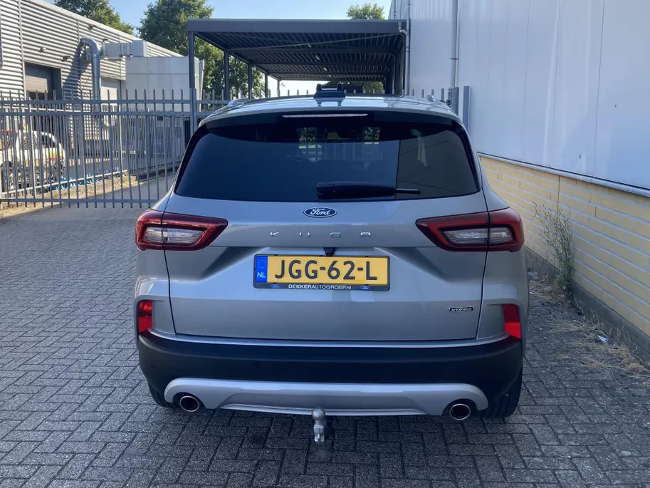 Ford Kuga 2.5 PHEV Titanium Elektrisch wegklapbare trekhaak - Draadloos opladen telefoon - Navigatie - Camera - DEMO