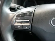 Hyundai Kona 1.6 GDI HEV Fashion | Parkeersensoren achter | Dodehoek sensoren | LM wielen | Climate controle | Adaptive cruise controle | Intelligente sleutel | Navigatie | Bluetooth | Zeer nette auto |