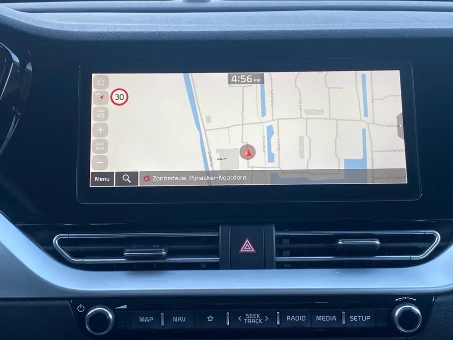 Kia Niro 1.6 GDi Hybrid DynamicLine | Climate control | Cruise control | Navigatie | Trekhaak | Parkeercamera |