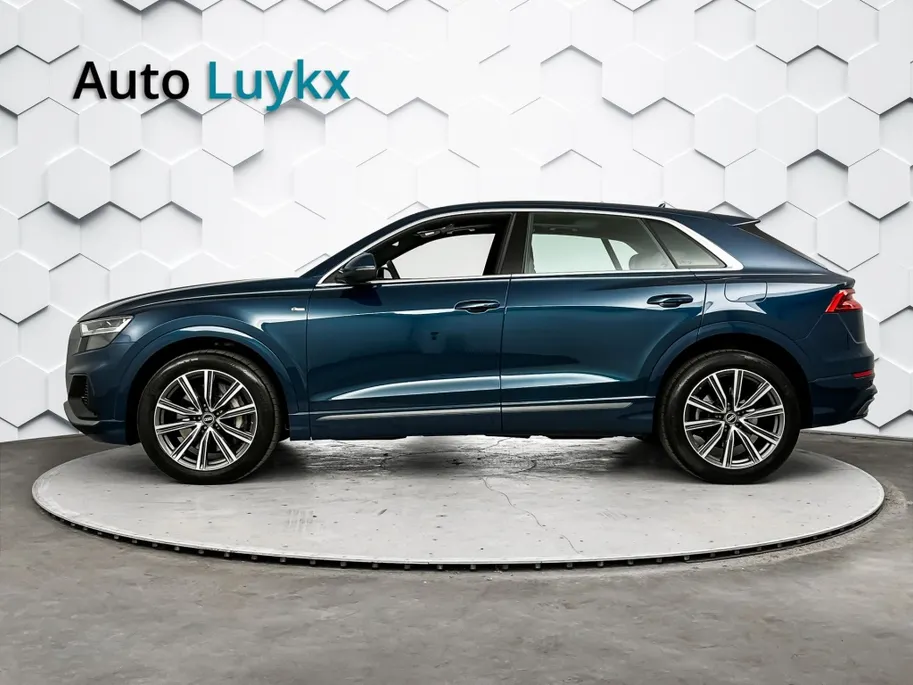 Audi Q8 55 TFSI-e quattro S-Line | Panoramadak | Luchtvering | 21'' L.M. Velgen | SoH 100%