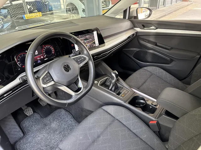 Volkswagen Golf Variant TSI 110pk Life Business
