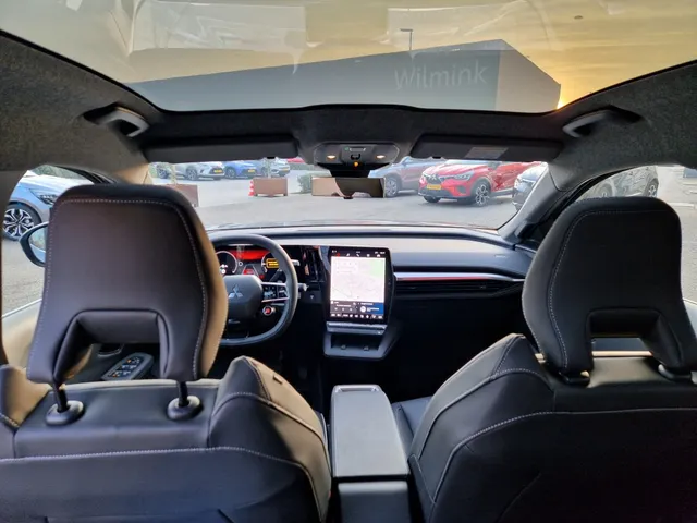 Mitsubishi Eclipse Cross Instyle 87 kWh