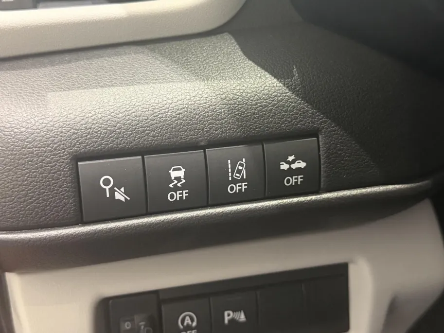 Suzuki Swift 1.2 Style Smart Hybrid | Adapt. Cruise Control | Navigatie | Camera | Garantie tot 2036 |