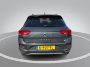 Volkswagen T-Roc 1.0 TSI Style 115pk Business · Camera · Apple/Android Car Play · Navigatie · Stoelverwarming · Clima · 17'' ·