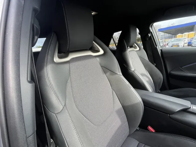 Toyota C-HR 1.8 Hybrid 140 Executive