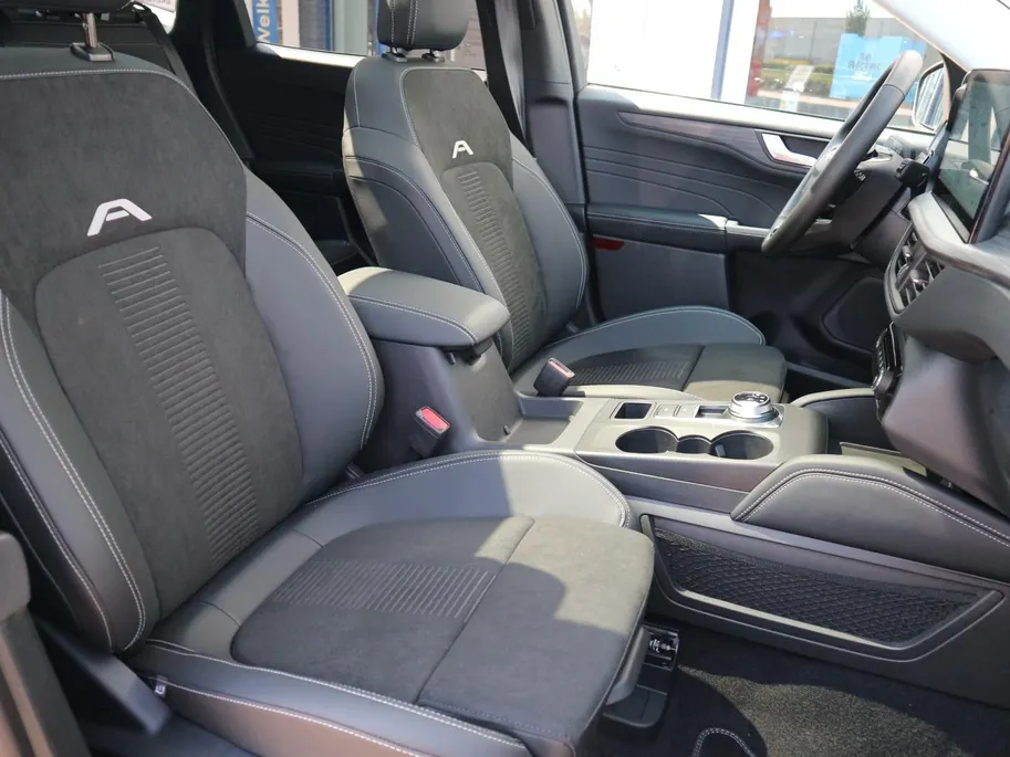 Ford Kuga 2.5 PHEV Active X | TREKHAAK | PANO | BLIS | ADAP CRUISE |