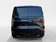 Ford E-Transit Custom 320 L1H1 Limited 65 kWh 218 pk | Direct leverbaar | Cruise control | Navigatie via Apple Carplay & Android auto | Achteruitrijcamera