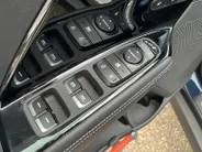 Kia e-Niro ExecutiveLine 64 kWh | Lederen bekleding | Elektrische stoelverstelling | JBL Audio systeem | Stoelventilatie