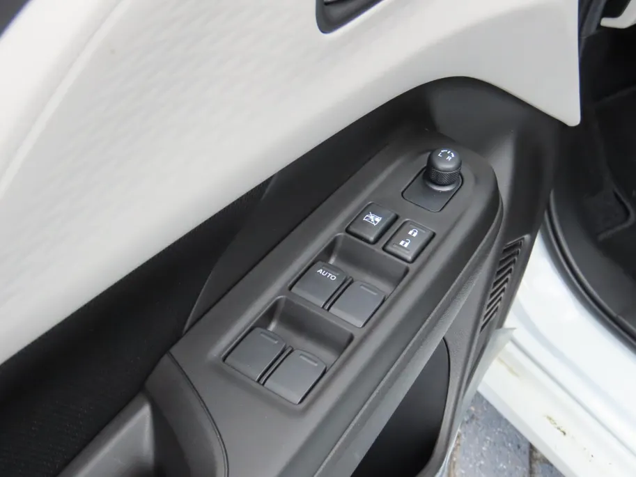 Suzuki Swift 1.2 Comfort | Actiekorting €2200 | Beperkte Voorraad | Private Lease vanaf €299 | Led verlichting | Smart entry systeem | Apple Carplay & Android auto |