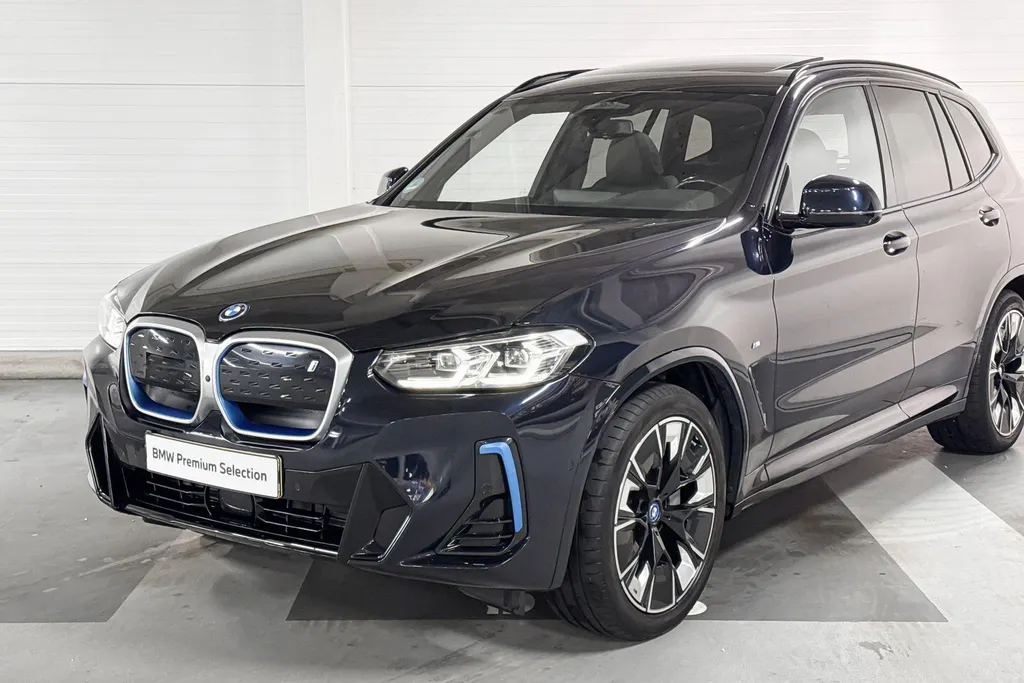 BMW iX3 High Executive