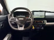 Dacia Spring Extreme 65PK 26.8 kWh Automaat | Snel Laden 40kW | Apple Carplay/Android Auto | Camera | Parkeersensoren Achter | Cruise Control | Navigatie | USB C | Bluetooth |