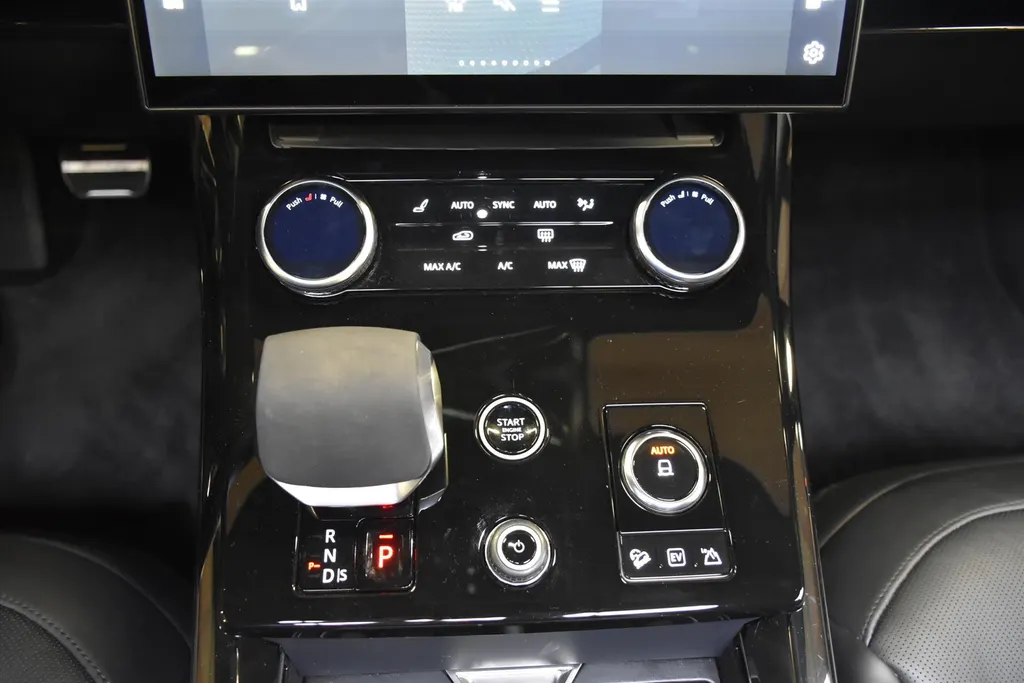 Land Rover Range Rover Sport P510e Autobiography |BTW |Massage |Schuifdak |Softclose |Fabr.Garantie 10-2028