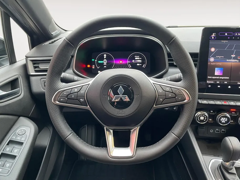 Mitsubishi Colt 1.6 HEV Instyle | Navigatie| Climate Control| Camera| Lichtmetalen velgen| Stoel verwarming| BOSE audio systeem| Parkeer sensoren voor en achter| Stuur verwarming