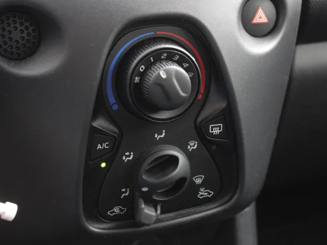 Toyota Aygo 1.0 VVT-i x-fun | Airco | Lm-Velgen