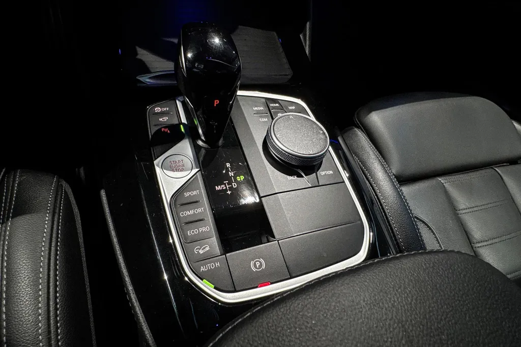 BMW X4 xDrive20i High Executive