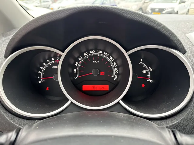 Kia Venga 1.4 CVVT X-tra