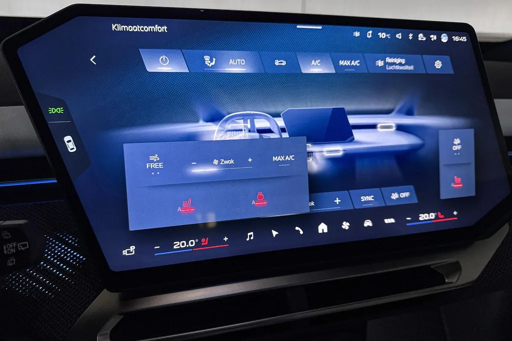 BMW iX3 50 xDrive 113 kWh