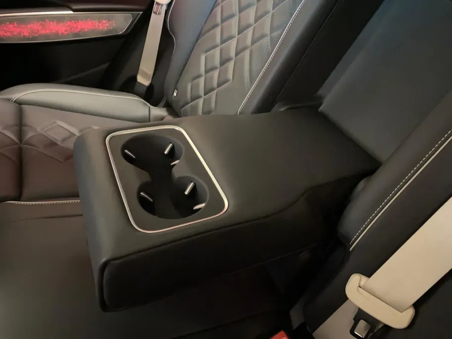Genesis GV70 84 KWH | LUXURY | COMFORT PACK | B&O | NU TE BESTELLEN |