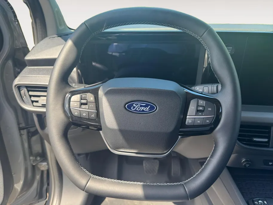 Ford E-Transit Courier Limited 46 kWh | Driver Assistance Pack | Navigatie | Trekhaak | Parkeersensoren | Nieuw te bestellen!