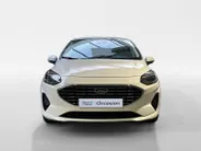 Ford Fiesta 1.0 EcoBoost Hybrid Titanium | Apple Carplay / Android Auto | Stoel + Stuurverwarming | Cruise Control | Parkeersensoren Achter | Lichtsensor | Climate Control | Verwarmbare Voorruit