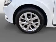 Renault Clio 90PK TCe Limited | Camera | Airco | Cruise Control | Lichtmetalen Velgen | Bluetooth | Keyless Entry | Elektrische Ramen & Spiegels | Parkeersensoren | Armsteun |