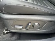 Kia Sportage 1.6 T-GDi Hybrid GT-PlusLine | Apple Carplay / Android Auto | Navigatiesysteem | Elektrisch verstelbare Voorstoelen | Bestuurdersstoel Met geheugen | Stoelverwarming + Stoelkoeling | Stuurverwarming | Elektrisch Bedienbaar Schuif / Kanteldak | Elektrisch 