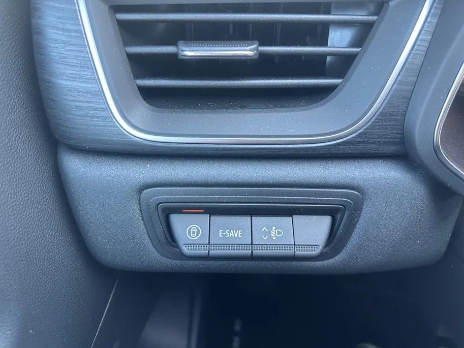 Mitsubishi Grandis 1.8 HEV Instyle | DEMO | MEESTE LUXE UITVOERING | DIRECT LEVERBAAR |