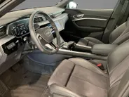 Audi e-tron 55 quattro S Line 300kW/408PK 95 kWh · Panoramadak · Camera + Parkeersensoren · Drive select