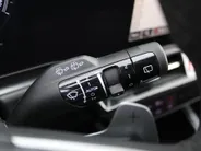 Kia Niro 1.6 GDi Hybrid DynamicPlusLine | Schuif-/kanteldak | Stuur-/stoelverwarming | Cruise adapt. | Camera | Clima | 16' LM |
