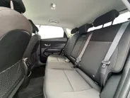 Hyundai Kona 1.6 GDI HEV Comfort Smart | Stuur-/ Stoelverwarming | Climate Control | Navigatie | Achteruitrijcamera | Parkeersensoren voor en achter | Apple Carplay/ Android auto |
