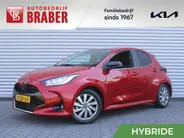 Mazda 2 Hybrid 1.5 Select | Trekhaak | Stuur-/stoelverwarming | Camera | HUD | Telefoonlader | Dodehoek detectie | Cruise adapt. | Clima | 16' LM |