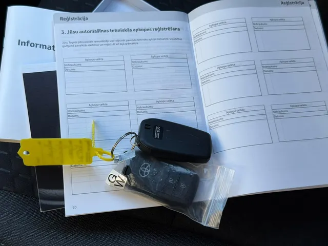 Toyota Yaris Cross 1.5 Hybrid 115 Dynamic | Stoelverwarming | Parkeersensoren V+A