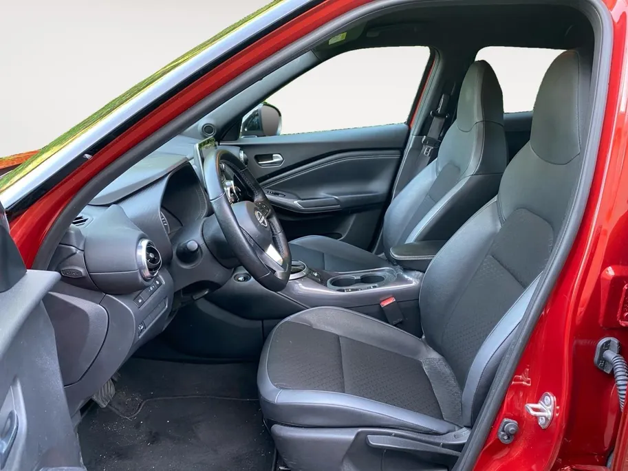 Nissan Juke 1.6 Hybrid N-Design Climate control | Navigatie | Parkeercamera | Stoel en stuurverwarming | 19 inch LM velgen | Cruise control | Keyless | Rijstrookdetectie |