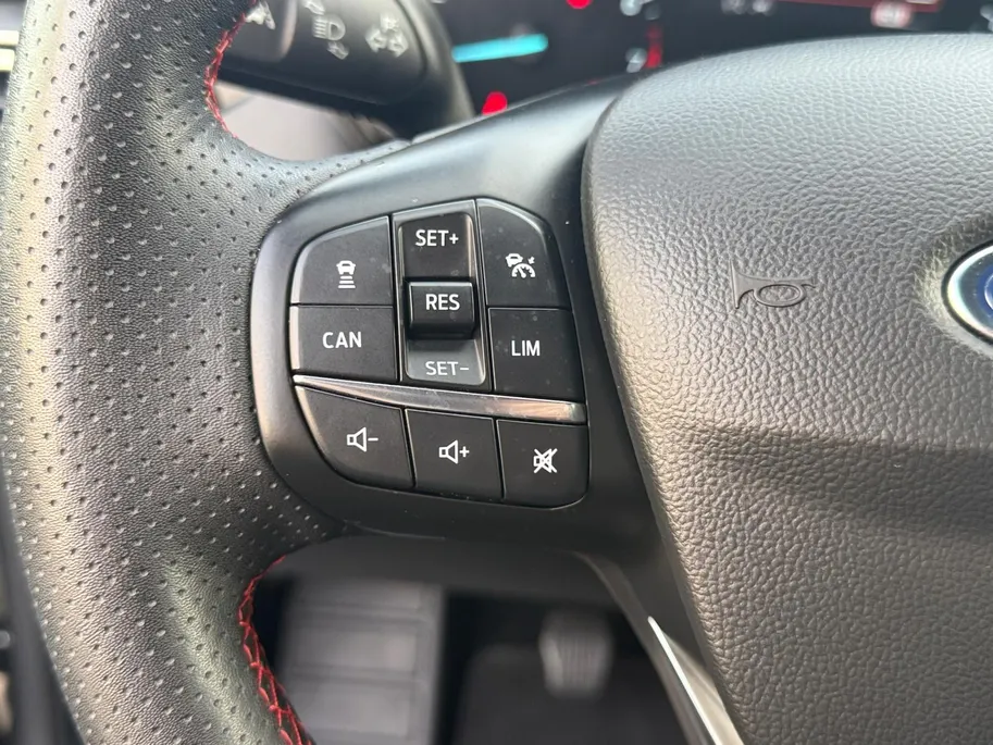 Ford Focus Wagon 1.0 EcoBoost Hybrid ST Line Business | Camera | Keyless | Stoel + Stuurverwarming | LED | Apple Carplay + Android Auto |